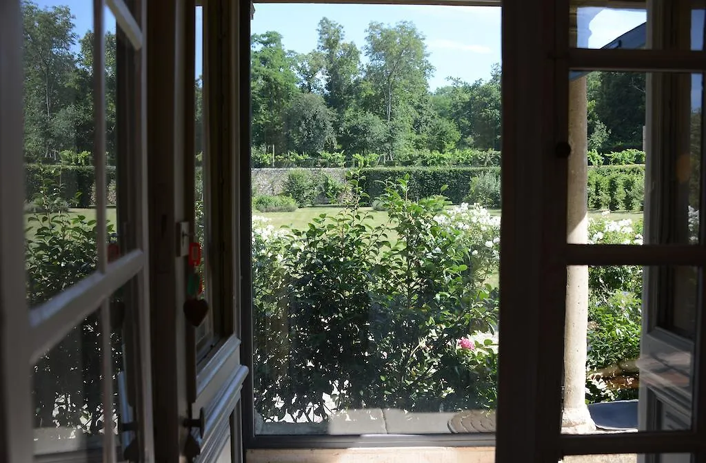 Bed & Breakfast Charmilles Des Cordeliers 3*