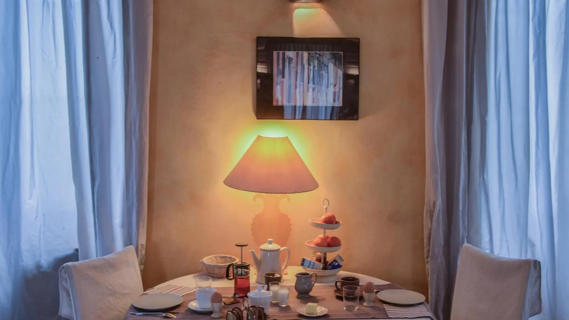 Bed & Breakfast Charmilles Des Cordeliers 3*