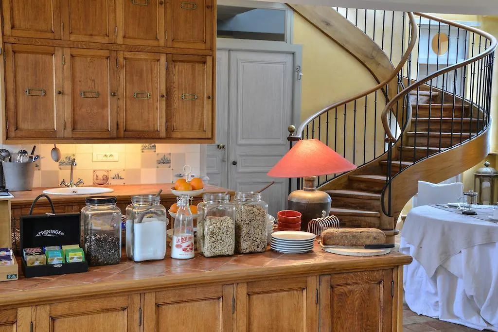 Bed & Breakfast Charmilles Des Cordeliers Paris
